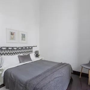 san-giovanni-brand-new-apartment.it-romehotels.com/